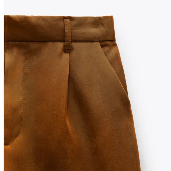 Zara caramel pleated shorts - Picture 3 of 8